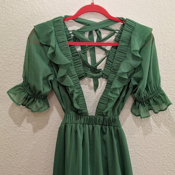 NWT ASOS DESIGN Green Ruffle Cutout Mini Dress Open Back Size US 4 Tiered Skirt - Picture 5 of 13
